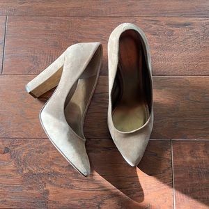 Women’s Beige/Nude Heels